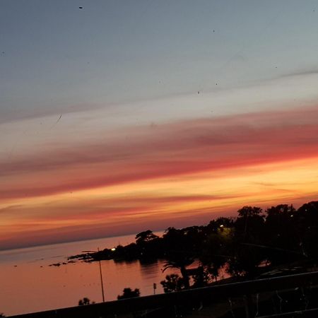 VIEILLE VILLE D AJACCIO POUR 3 PERs A 300M DU PORT ET A 15 MN DE LAEROPORT PROCHES DE PLUS BELLES PLAGES ET TTES COMMODITES A PROXIMITE Ajaccio (Corsica) Exterior foto