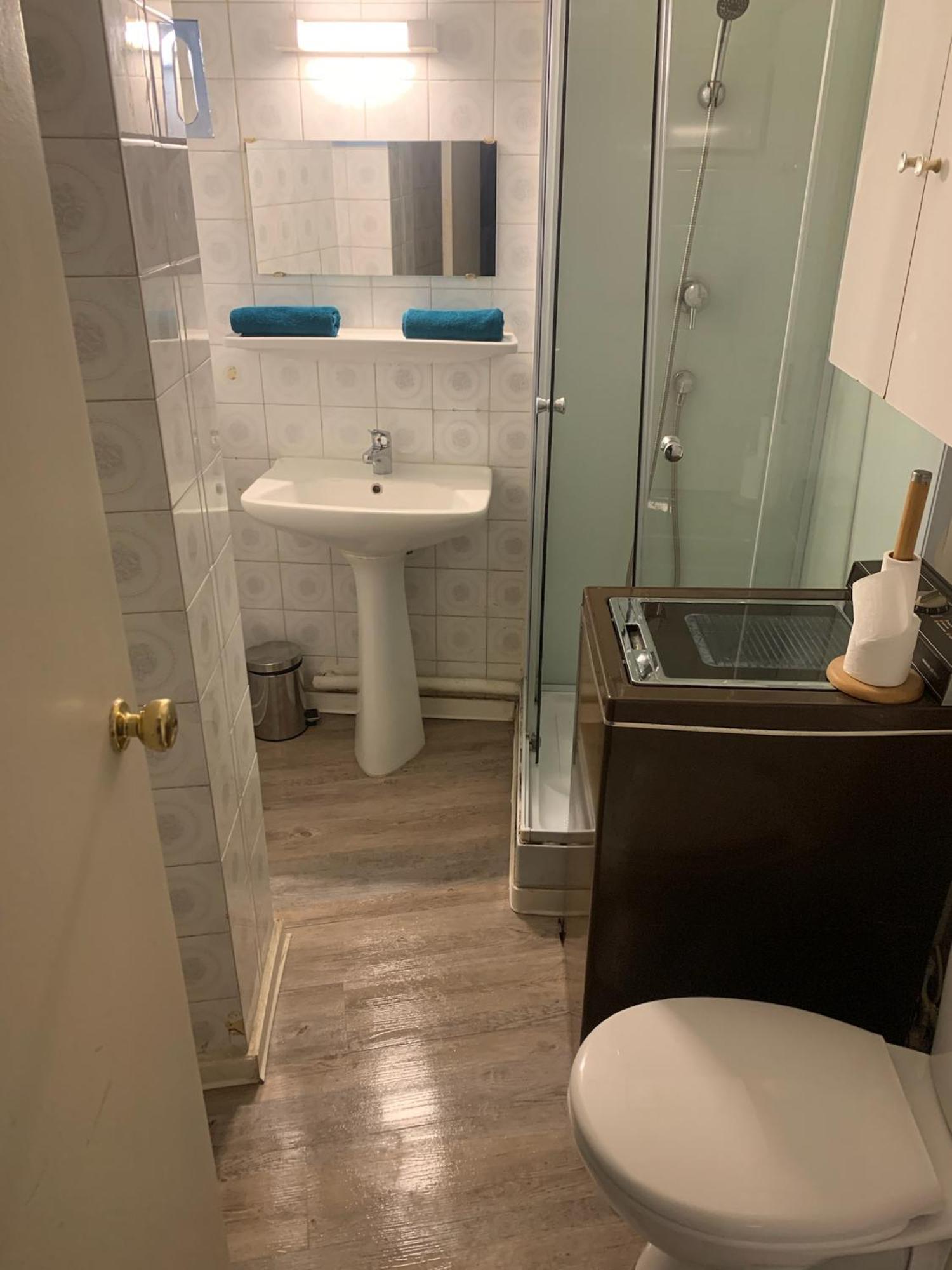 VIEILLE VILLE D AJACCIO POUR 3 PERs A 300M DU PORT ET A 15 MN DE LAEROPORT PROCHES DE PLUS BELLES PLAGES ET TTES COMMODITES A PROXIMITE Ajaccio (Corsica) Exterior foto